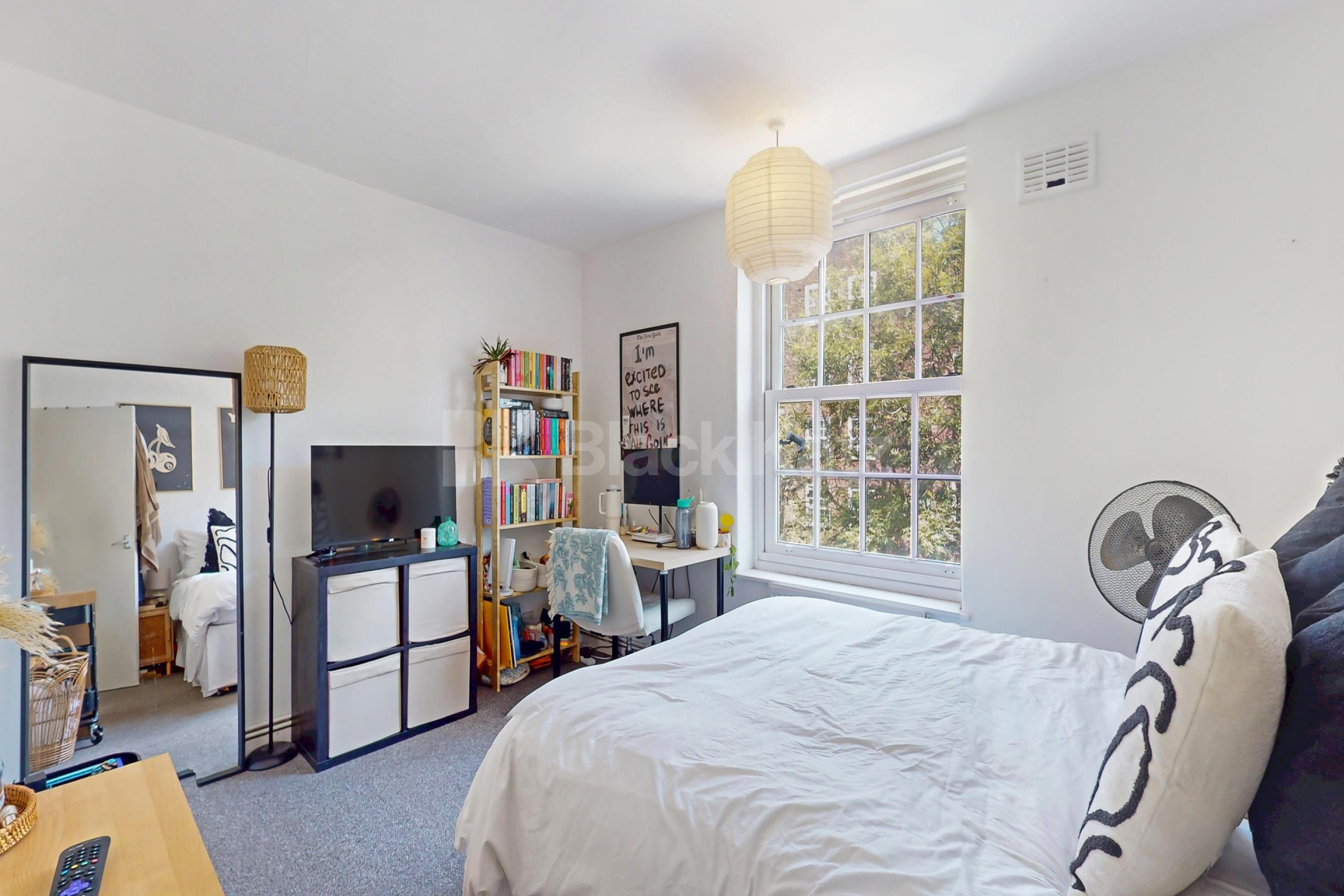 1230 Sq.ft. Four bedroomed apartment moments from Vauxhall Station.  Glasshouse Walk, Vauxhall SE11 SE11